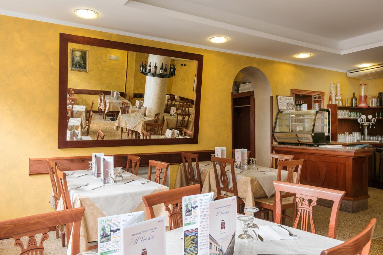 Il Torchio Di Alchieri Moreno E C Sas Pizzighettone Bagian luar foto