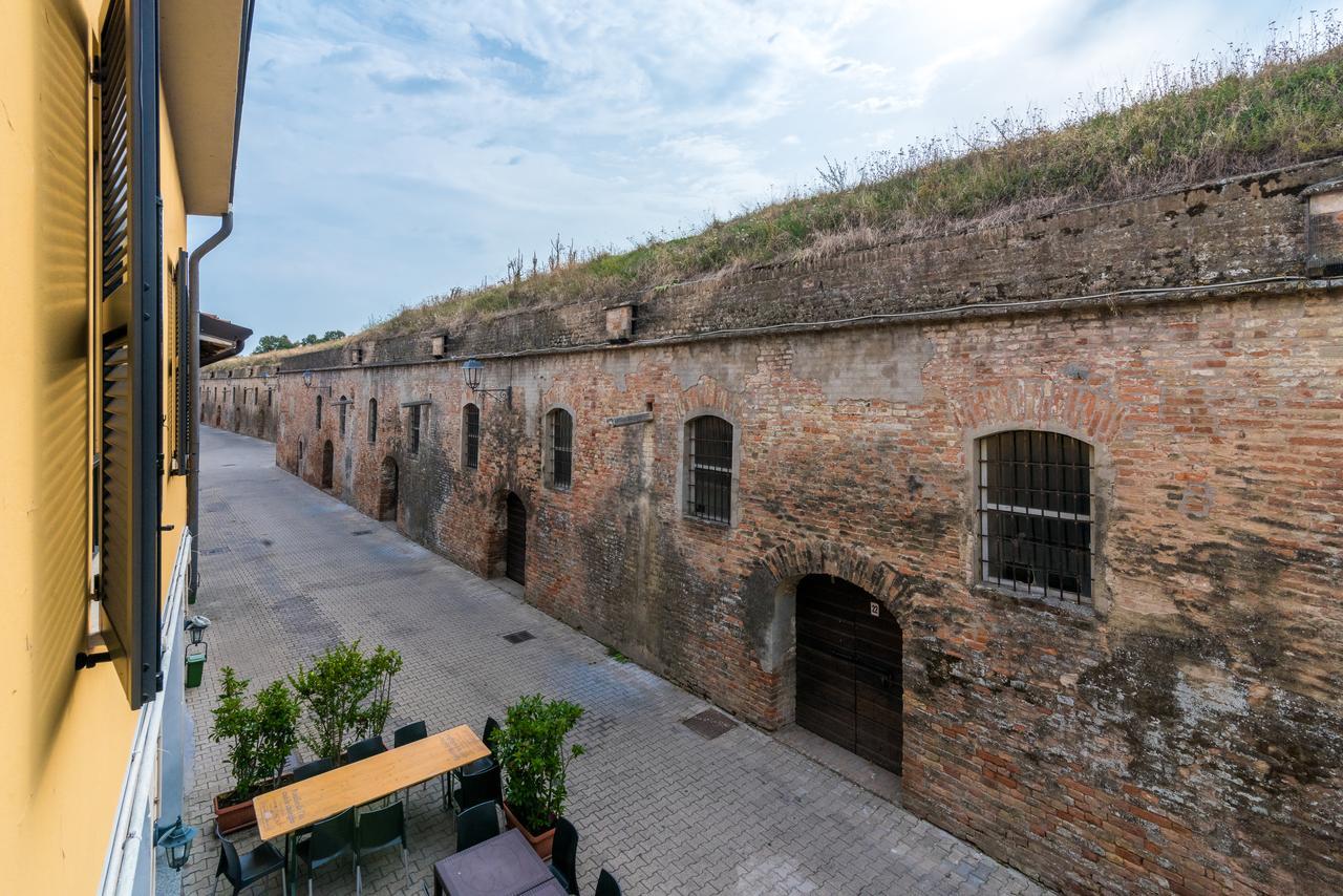 Il Torchio Di Alchieri Moreno E C Sas Pizzighettone Bagian luar foto